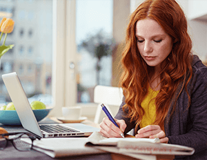 nieuwsbericht leven lang leren vrouw studeren